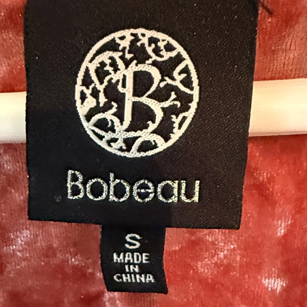 Bozzolo Women's Red Velvet Top - Picture 2 of 3